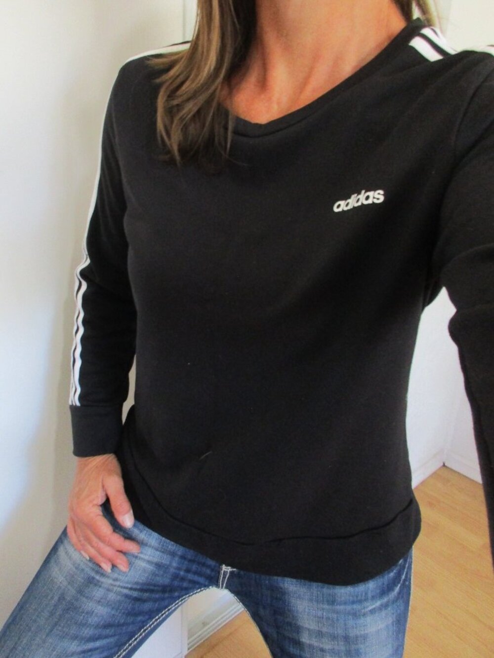 ADIDAS Sweatshirt Size Large Black 3 Stripe Pullover